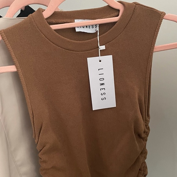 LIONESS ruched dress - Picture 2 of 3